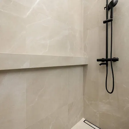 Mieszczanska Elegant With Balcony By Renters Prestige Appartement