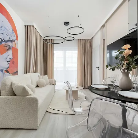 Mieszczanska Elegant With Balcony By Renters Prestige Wrocław