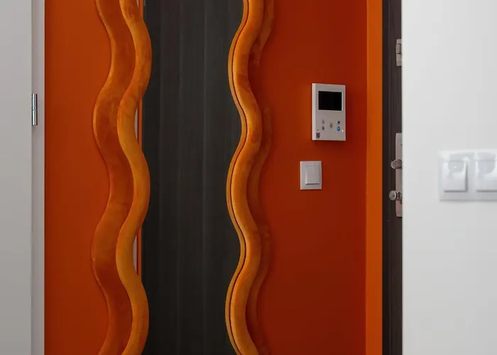 Mieszczanska Elegant With Balcony By Renters Prestige * Wroclaw